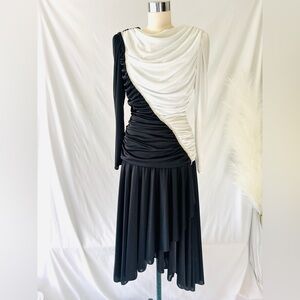 Vintage 80’s Abby Kent black & white cocktail dress with rhinestone accent.